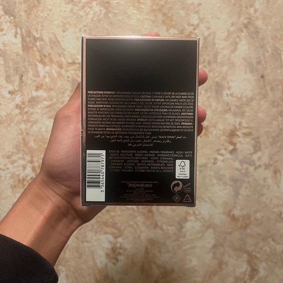 Yves Saint Laurent Black Opium with Silver Detail - Picture 2 of 4